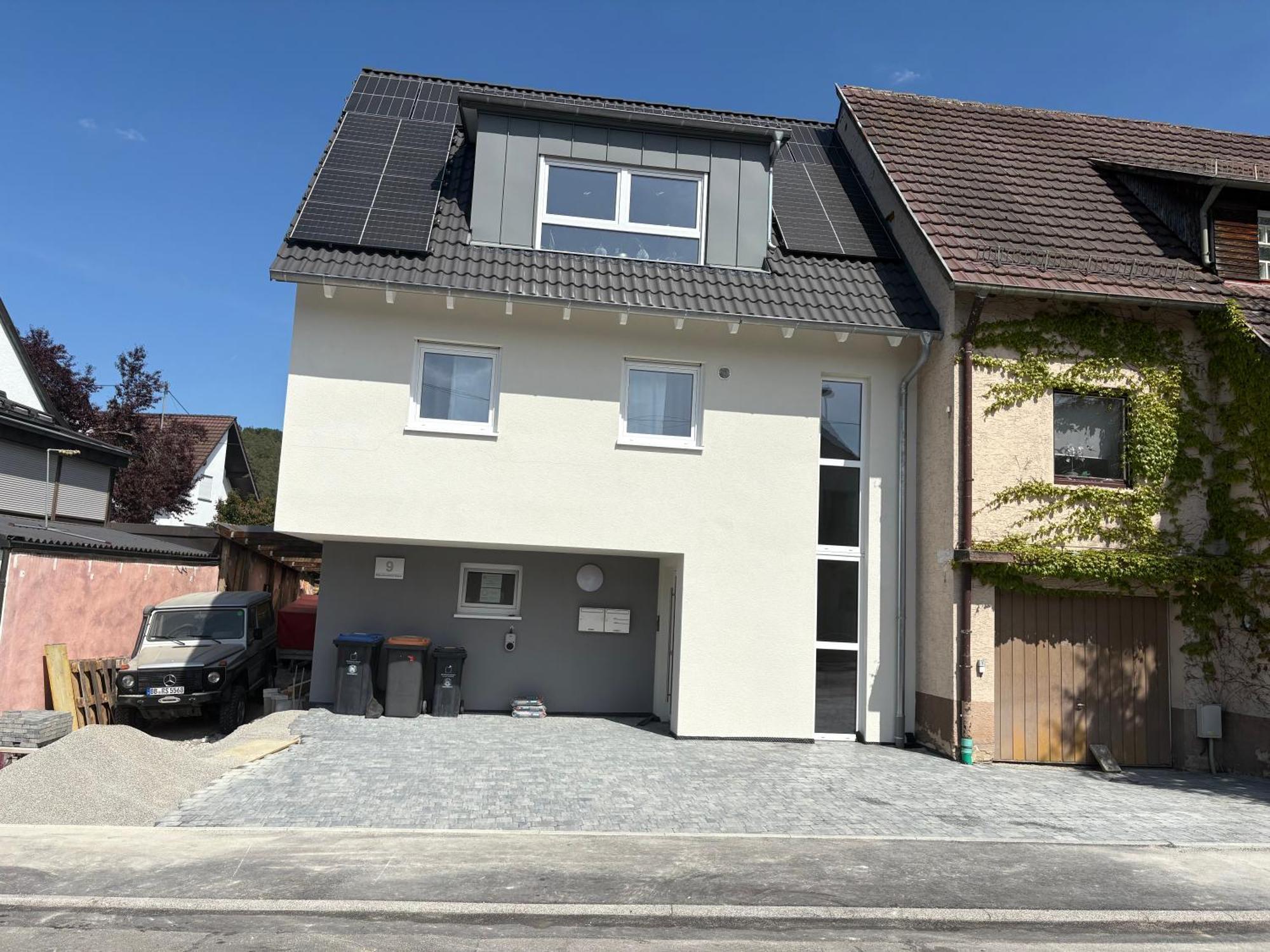Stylisches Maybach Appartement Mit Terrasse Fuer 5 Personen, 5 Betten, Grosse Kochinsel, Homeoffice Mit 250Mbit Wlan Aidlingen ภายนอก รูปภาพ